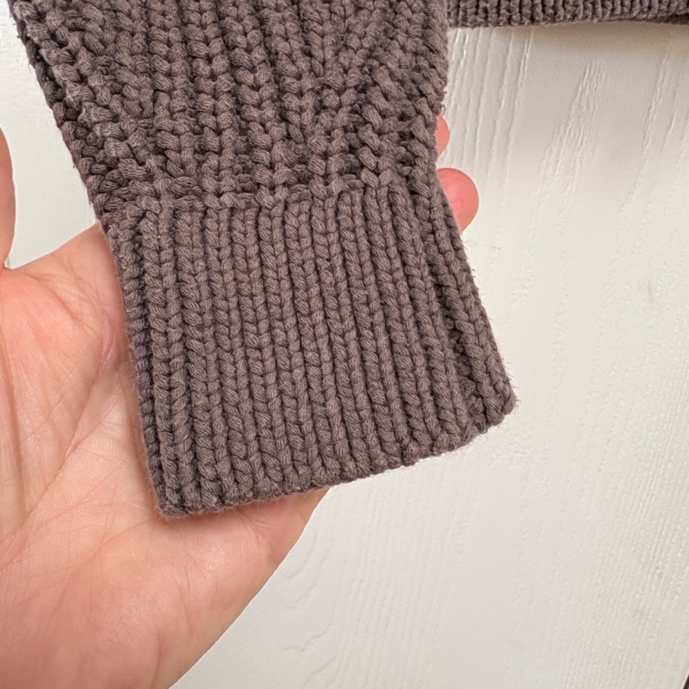 Everlane Cotton Cardigan - Picture 10 of 11